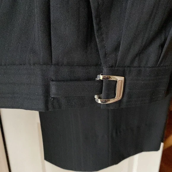 35S Jean Yves Parisian 2BTN Tuxedo with matching 27-28-29 pleated pants